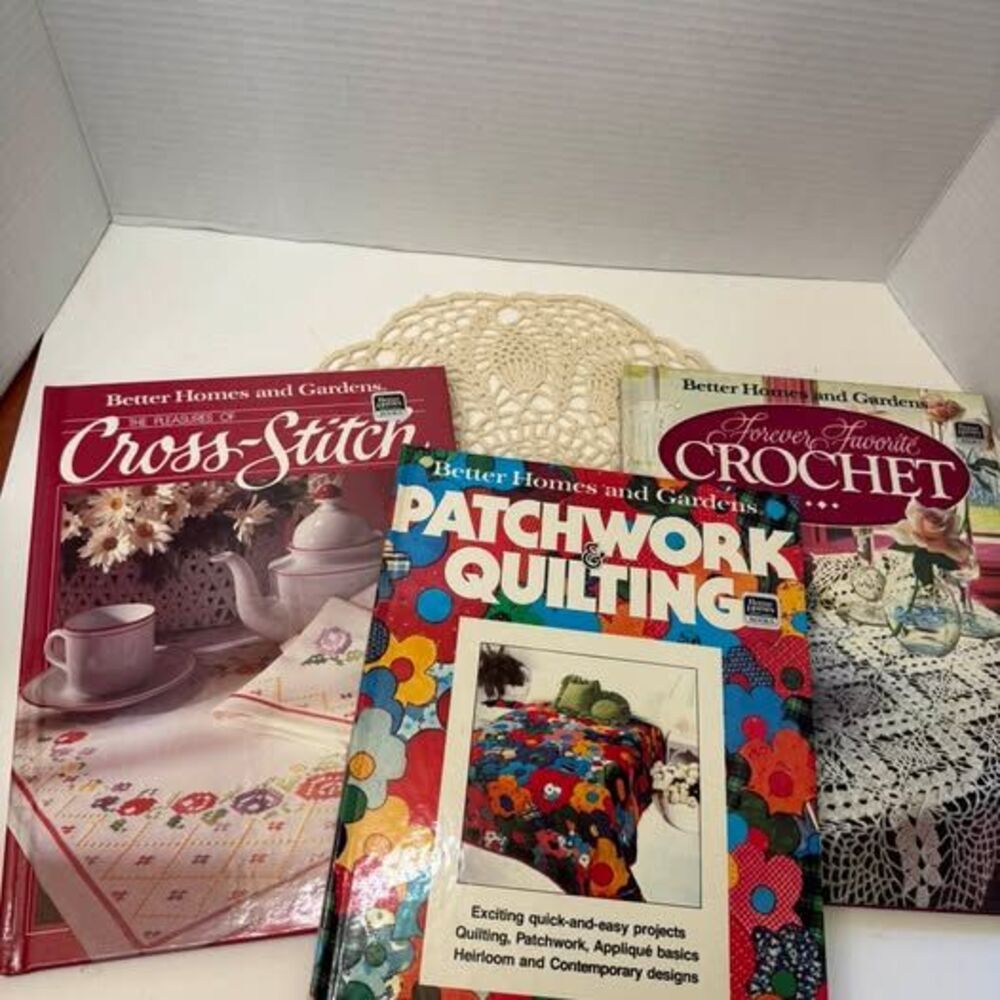 Better Homes and Gardens Craft Books Patchwork & Quilting, Crochet, Cross-Stitch